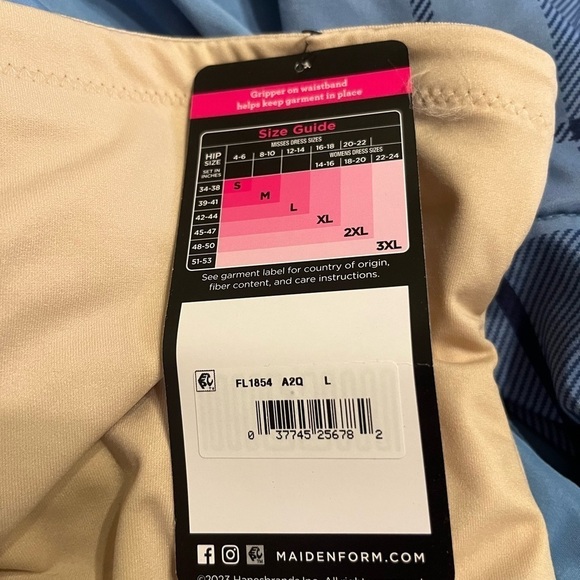 NWT Maidenform  Shaping Brief, Firm Control High Waist Shapewear, Cool Comfort - Picture 5 of 5